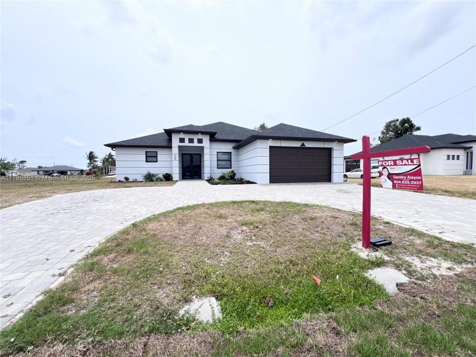 314 CHIQUITA BLVD N, Cape Coral, Florida 33993, Amerika Birleşik Devletleri