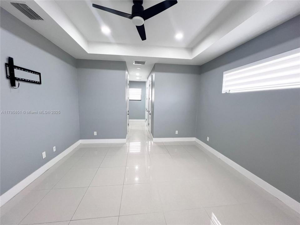 314 CHIQUITA BLVD N, Cape Coral, Florida 33993, Amerika Birleşik Devletleri