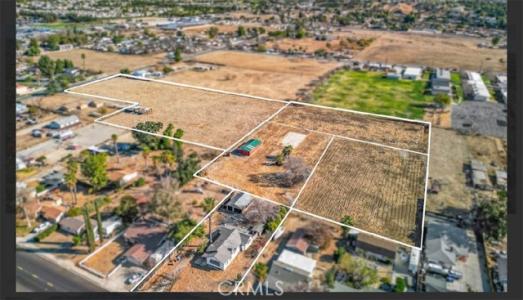 13th Street, Yucaipa, Californie 92399, États-Unis