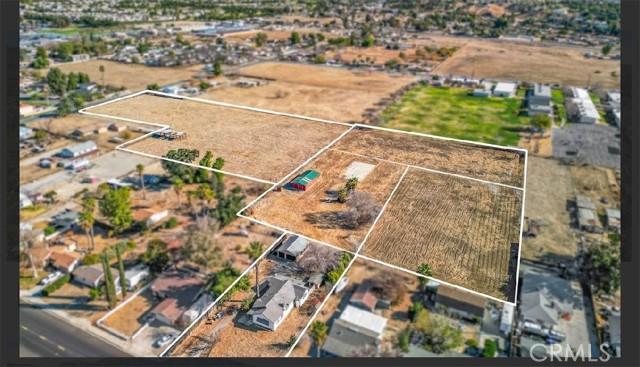 13th Street, Yucaipa, California 92399, Estados Unidos