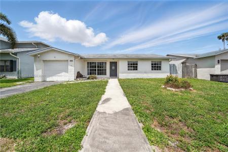 11641 NW 42nd St, Sunrise, Florida 33323, USA