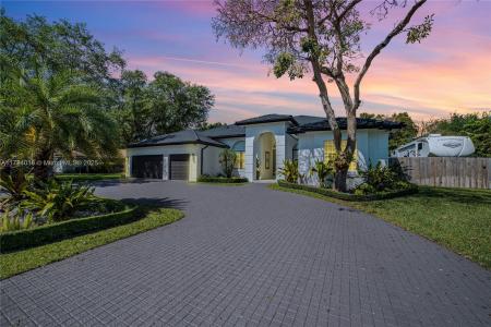 18500 SW 78th Place, Cutler Bay, Florida 33157, USA