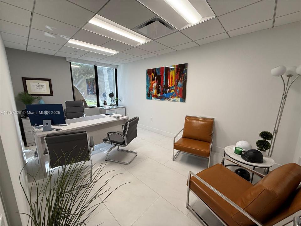 1000 Brickell Ave 200, Miami, Florida 33131, USA