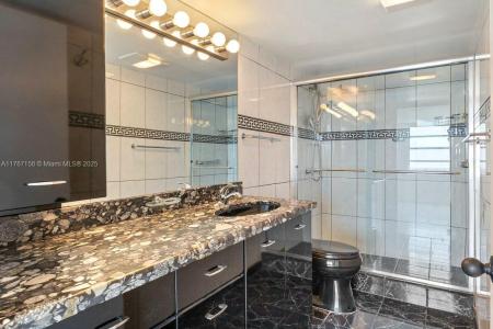 2750 NE 183rd St 1805, Aventura, Florida 33160, USA