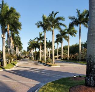 9219 SW 227th St 12, Cutler Bay, Florida 33190, USA