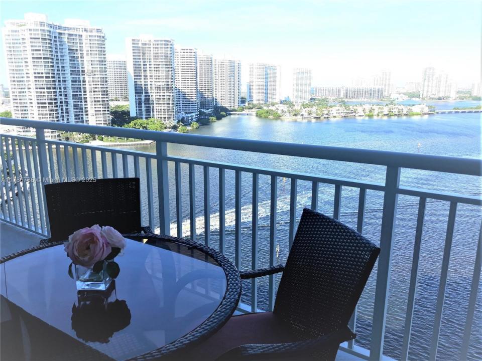 301 174th St 1901, Sunny Isles Beach, Флорида 33160, Соединенные Штаты