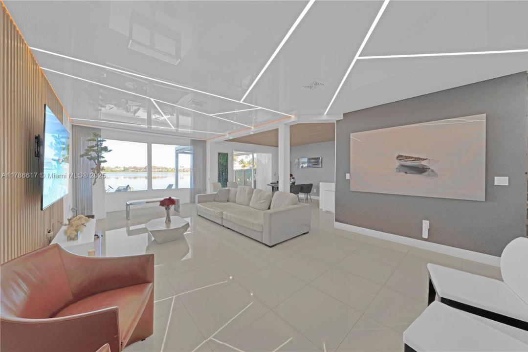 6694 NW 107th Pl, Doral, Florida 33178