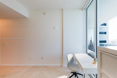 15901 Collins Ave 2502, Sunny Isles Beach, Florida 33160, USA