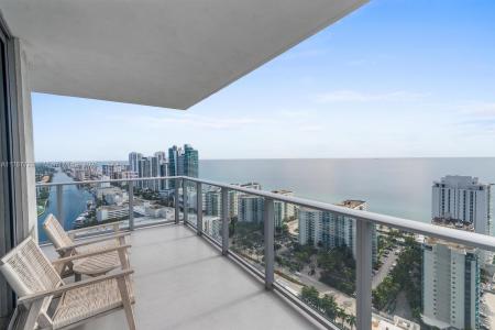 4010 S Ocean Dr R2501, Hollywood, Florida 33019, USA