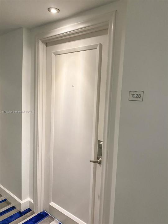 18800 NE 29th Ave 1028, Aventura, フロリダ 33180, アメリカ合衆国