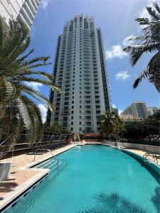 1060 Brickell Ave 2007, Miami, Florida 33131, USA