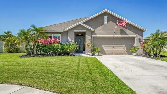 3113 Yellowstone Cir, Fort Pierce, Florida 34945, USA