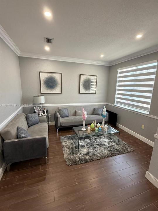 7353 NW 174th Ter 107, Hialeah, Flórida 33015, Estados Unidos