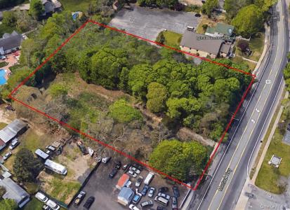 210-230 Montauk Hwy Highway, Brookhaven, Нью-Йорк 11955, Соединенные Штаты