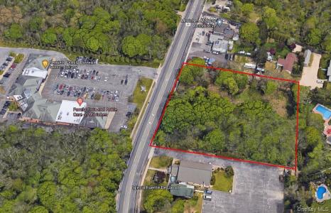 210-230 Montauk Hwy Highway, Brookhaven, Нью-Йорк 11955, Соединенные Штаты