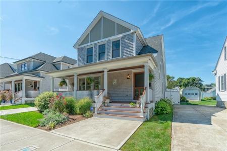 67 Caswell Street, Narragansett, RI 02882, USA