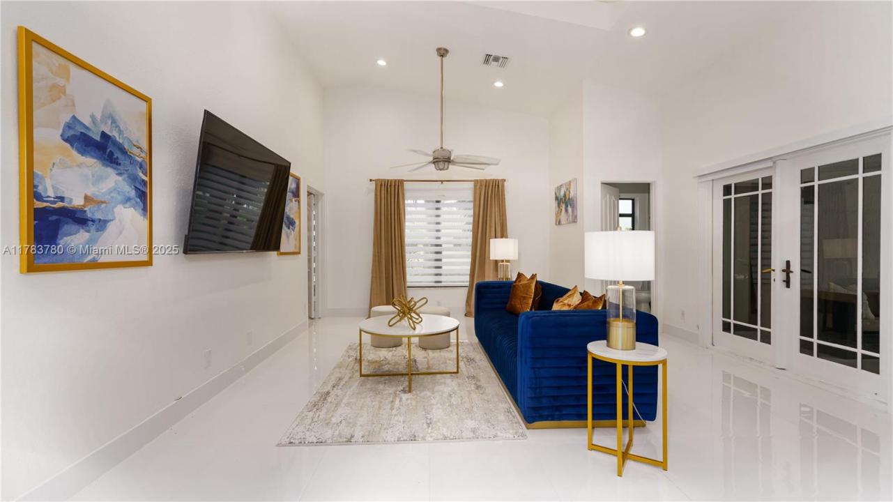 1361 NW 116th Ave, Plantation, Florida 33323