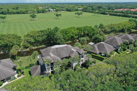 2770 Polo Island Drive B301, Polo Island Condo of Palm Beach Polo & Country C, Wellington, Flórida 33414, Estados Unidos