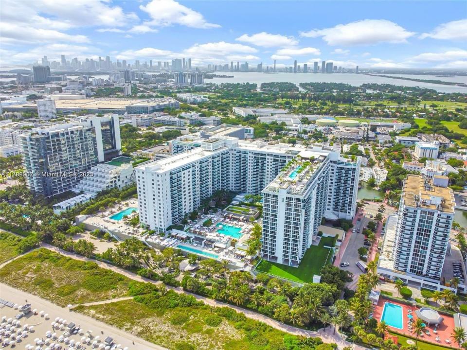 2301 Collins Ave 425, Miami Beach, Floride 33139, États-Unis
