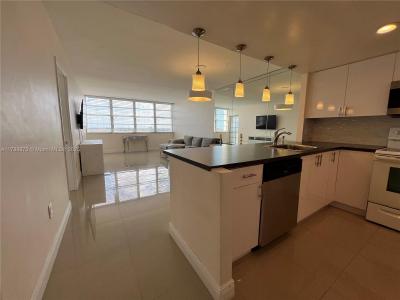 1351 NE Miami Gardens Dr 1611E, Miami, Florida 33179, USA