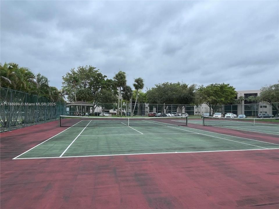 8730 SW 133rd Ave Rd 308, Miami, Florida 33183, USA