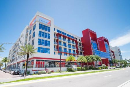 777 N Ocean Dr S323, Hollywood, Florida 33019, USA