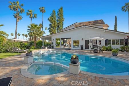 Valhalla Drive, Santa Ana, California 92705, Estados Unidos