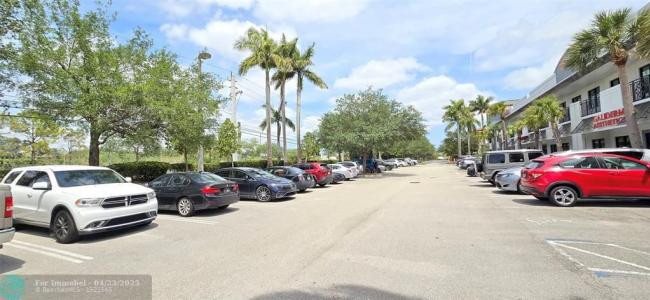 9200 Belvedere Road 101, Royal Palm Beach, Florida 33411