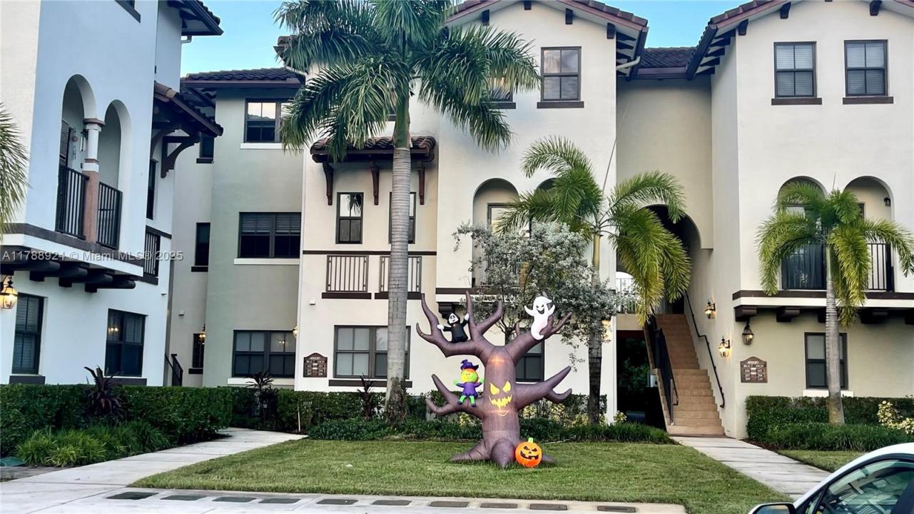 10620 NW 88th St 205, Doral, פלורידה 33178, ארצות הברית של אמריקה