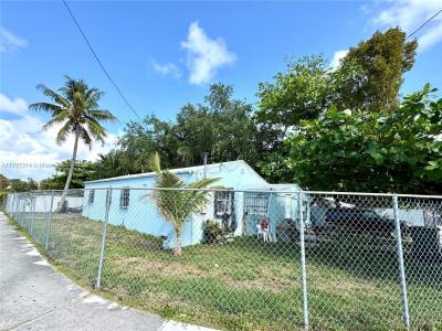 6400 NW 1st Pl, Miami, Florida 33150, USA