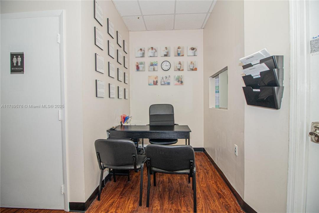5580 W 16th Ave, Hialeah, 플로리다 33012, 미국