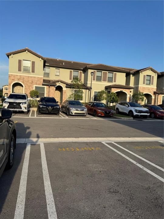 11449 W 34th Ln, Hialeah, Florida 33018, USA