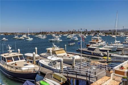 W Bay Ave, Newport Beach, Califórnia 92661, Estados Unidos