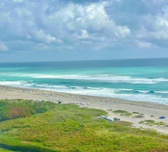 2800 N Ocean Drive B-14d, Phoenix Towers, Riviera Beach, Florida 33404