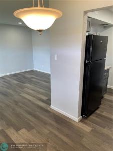 5631 NW 15th St, Lauderhill, Florida 33313