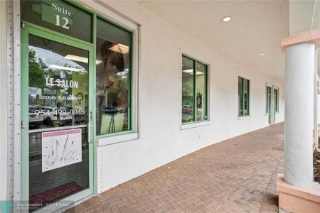 2525 Embassy Dr, Hollywood, Florida 33026