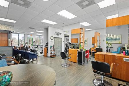 2525 Embassy Dr, Hollywood, Florida 33026