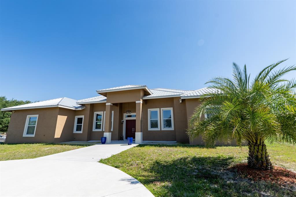 21810 NW 270th St, Okeechobee, Florida 34972