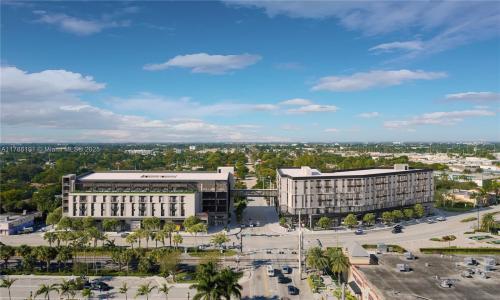 3701 N Dixie Hwy 204, Oakland Park, Florida 33334, USA