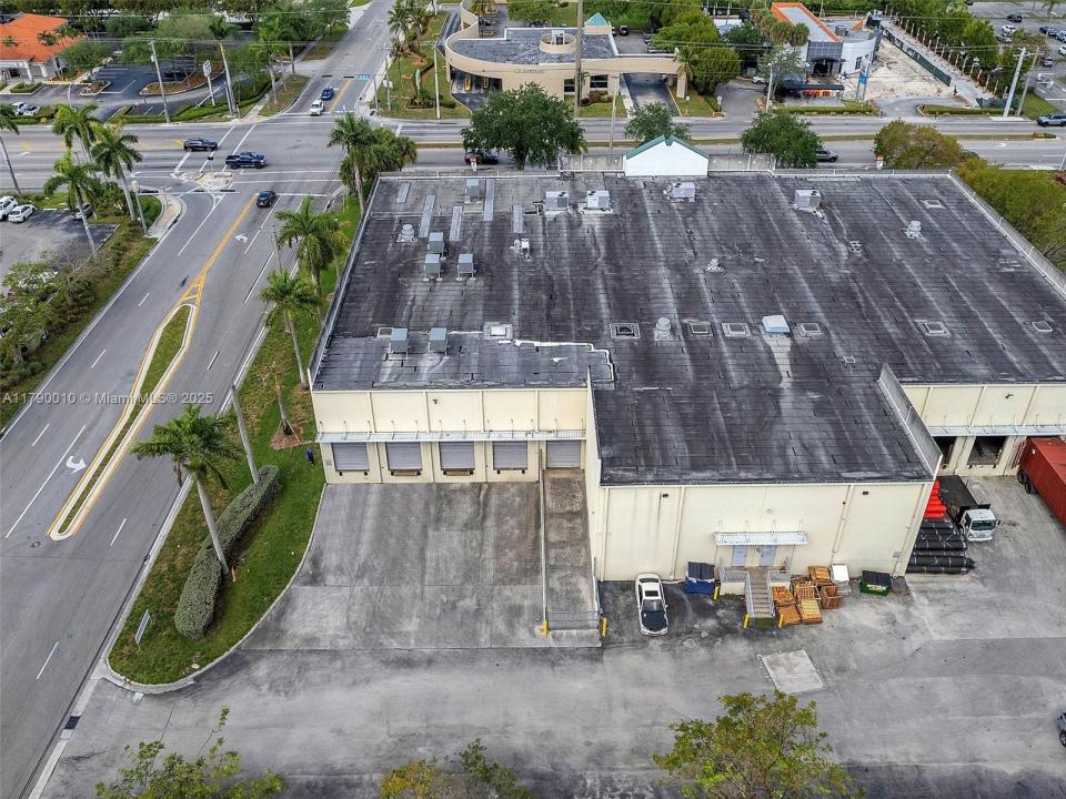 2701 NW 107th Ave, Doral, Florida 33172, Stati Uniti