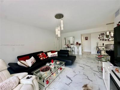 1200 SW 113th Ter 202, Pembroke Pines, Florida 33025, USA