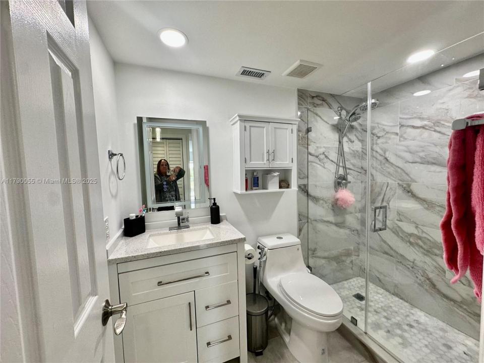 1200 SW 113th Ter 202, Pembroke Pines, Flórida 33025, Estados Unidos