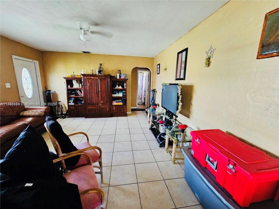 2540 NW 15th St, Fort Lauderdale, フロリダ 33311, アメリカ合衆国
