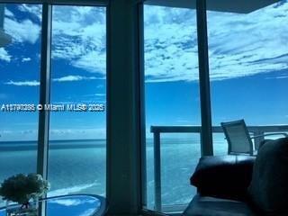 6515 Collins Ave 1604, Miami Beach, Florida 33141, USA