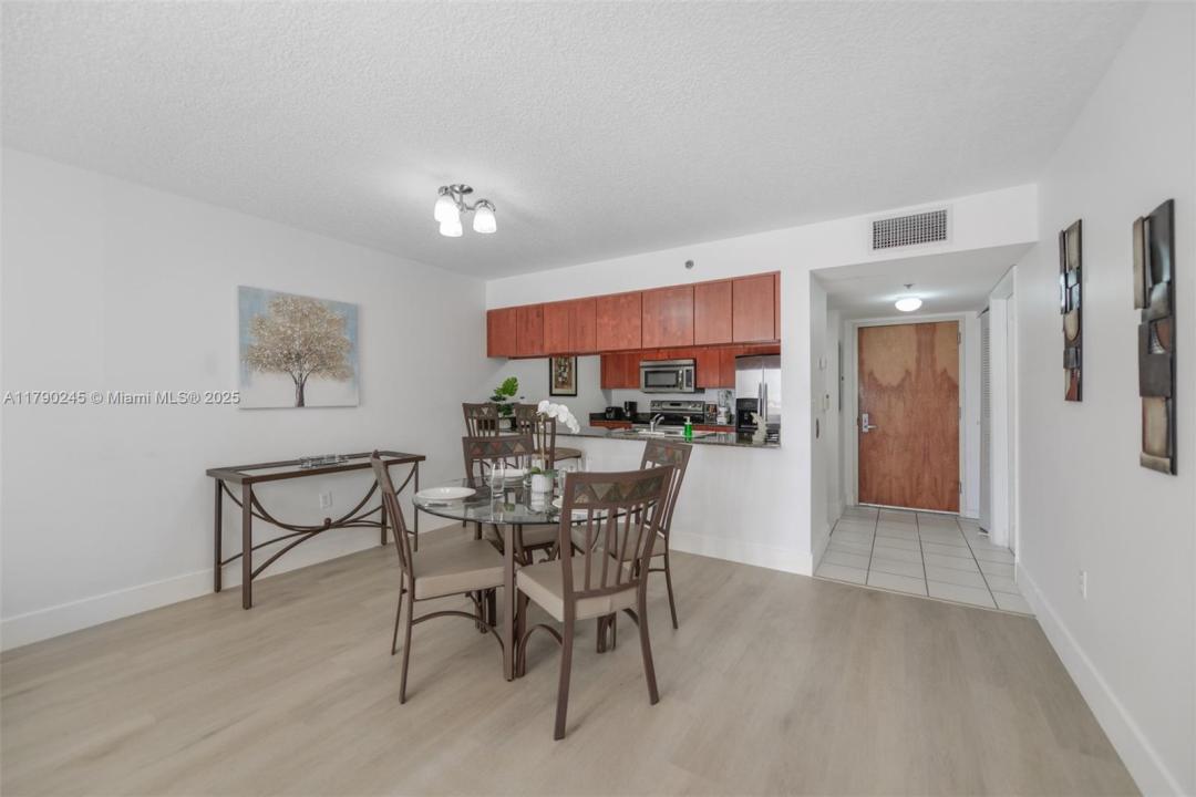 1200 Brickell Bay Dr 1517, Miami, 佛罗里达州 33131, 美国