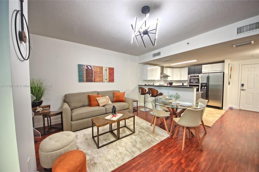 170 SE 14th St 2303, Miami, Floride 33131, États-Unis