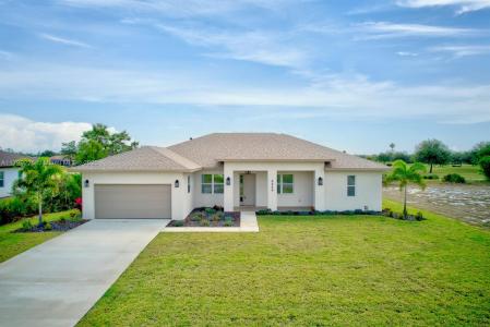 5224 Columbus Blvd, Sebring, Florida 33872, USA