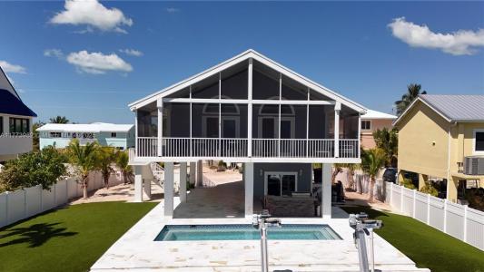 1020 Adams Dr, Key Largo, Florida 33037, USA