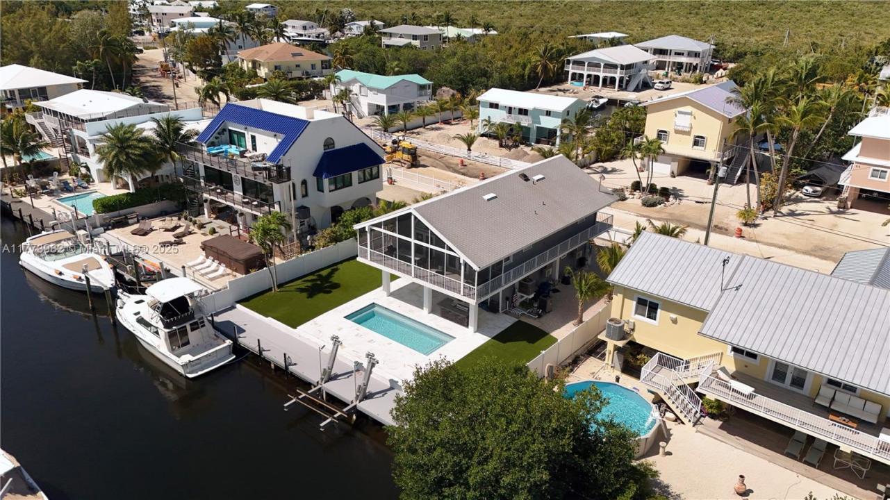 1020 Adams Dr, Key Largo, Florida 33037
