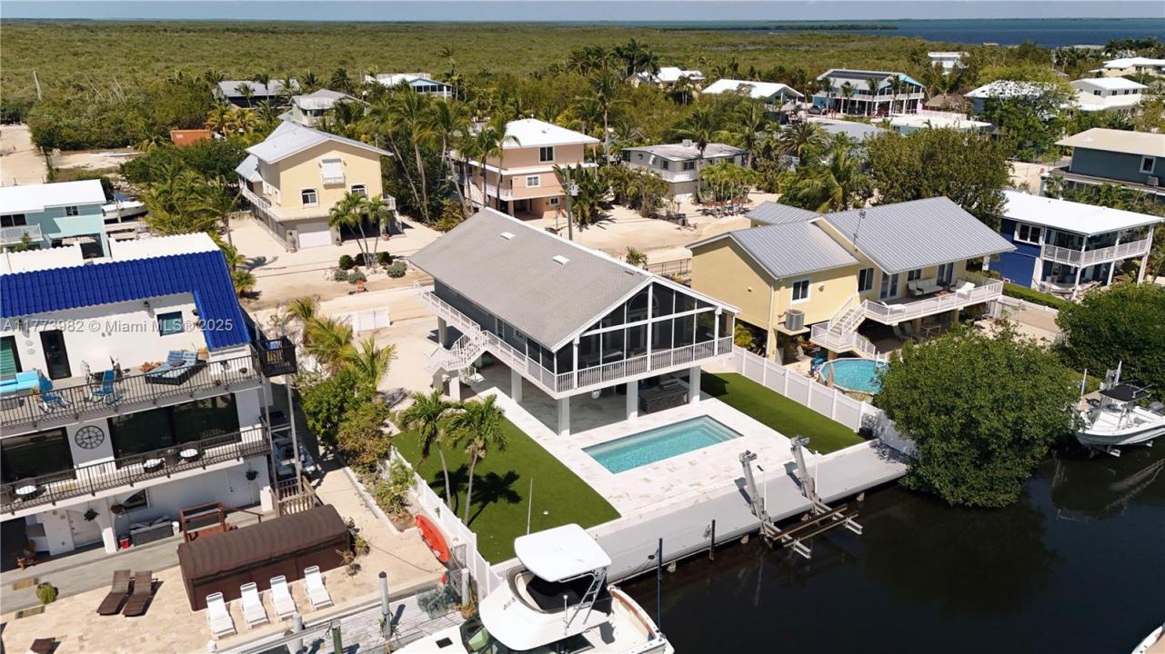 1020 Adams Dr, Key Largo, Florida 33037